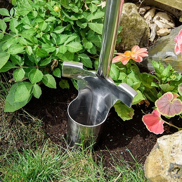 Kent & Stowe Stainless Steel Long Handled Bulb Planter 2 Kent & Stowe Stainless Steel Long Handled Bulb Planter - Image 2