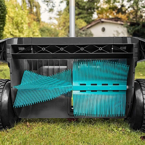 Gardena Leaf & Grass Collector 6 Gardena Leaf & Grass Collector - Image 6